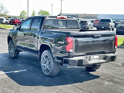 New 2025 Chevrolet Colorado Z71 Crew Cab 4WD Pickup for sale #196462 - photo 2