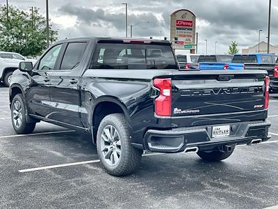 New 2025 Chevrolet Silverado 1500 RST Crew Cab 4WD Pickup for sale #200027 - photo 2