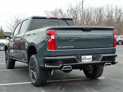 New 2026 Chevrolet Silverado 1500 LT Crew Cab for sale #216992 - photo 2