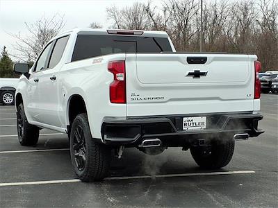 New 2026 Chevrolet Silverado 1500 LT Crew Cab for sale #217750 - photo 2