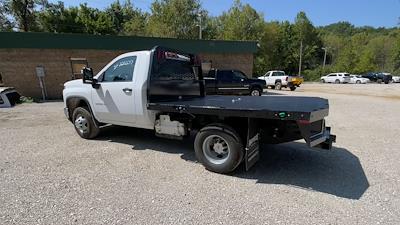 New 2025 Chevrolet Silverado 3500 Regular Cab Flatbed Truck for sale #220277 - photo 2