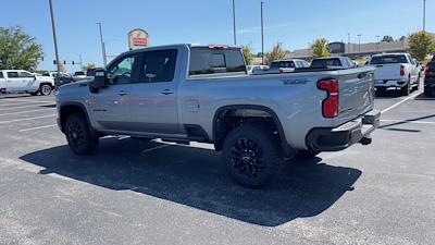 New 2025 Chevrolet Silverado 2500 LT Crew Cab 4WD Pickup for sale #229945 - photo 2