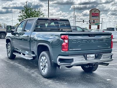 New 2025 Chevrolet Silverado 2500 LT Crew Cab 4WD Pickup for sale #300520 - photo 2