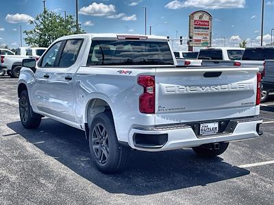 New 2025 Chevrolet Silverado 1500 Custom Crew Cab 4WD Pickup for sale #311556 - photo 2