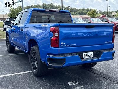 New 2025 Chevrolet Silverado 1500 Custom Crew Cab 4WD Pickup for sale #339602 - photo 2