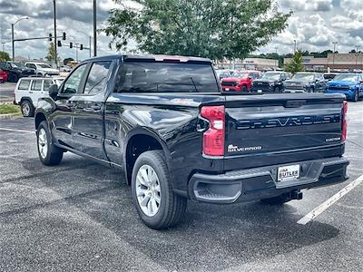 New 2025 Chevrolet Silverado 1500 Custom Crew Cab 4WD Pickup for sale #340613 - photo 2
