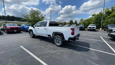 New 2025 Chevrolet Silverado 2500 Custom Crew Cab 4WD Pickup for sale #369643 - photo 2