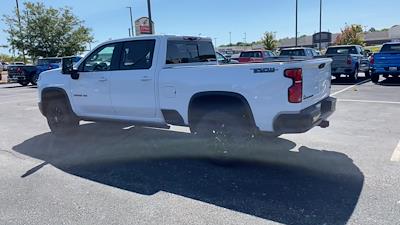 New 2025 Chevrolet Silverado 2500 LTZ Crew Cab 4WD Pickup for sale #371772 - photo 2
