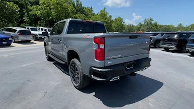New 2025 Chevrolet Silverado 1500 LT Crew Cab 4WD Pickup for sale #376341 - photo 2