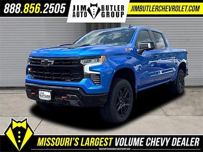 New 2025 Chevrolet Silverado 1500 LT Crew Cab 4WD Pickup for sale #378825 - photo 1