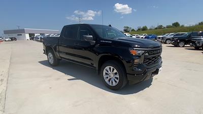 New 2025 Chevrolet Silverado 1500 Custom Crew Cab 4WD Pickup for sale #399058 - photo 2