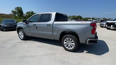 New 2025 Chevrolet Silverado 1500 Custom Crew Cab 4WD Pickup for sale #399473 - photo 2