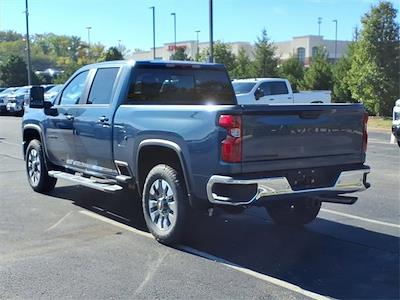 New 2026 Chevrolet Silverado 2500 LT Crew Cab 4WD Pickup for sale #C109438 - photo 2