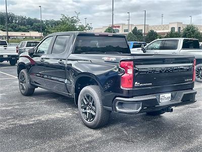 New 2025 Chevrolet Silverado 1500 Custom Crew Cab 4WD Pickup for sale #C340242 - photo 2