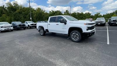 New 2025 Chevrolet Silverado 2500 Custom Crew Cab 4WD Pickup for sale #C369790 - photo 2