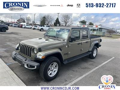 Used 2020 Jeep Gladiator - photo 1