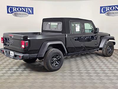 Used 2024 Jeep Gladiator - photo 1