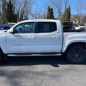 Used 2022 Toyota Tacoma - photo 1
