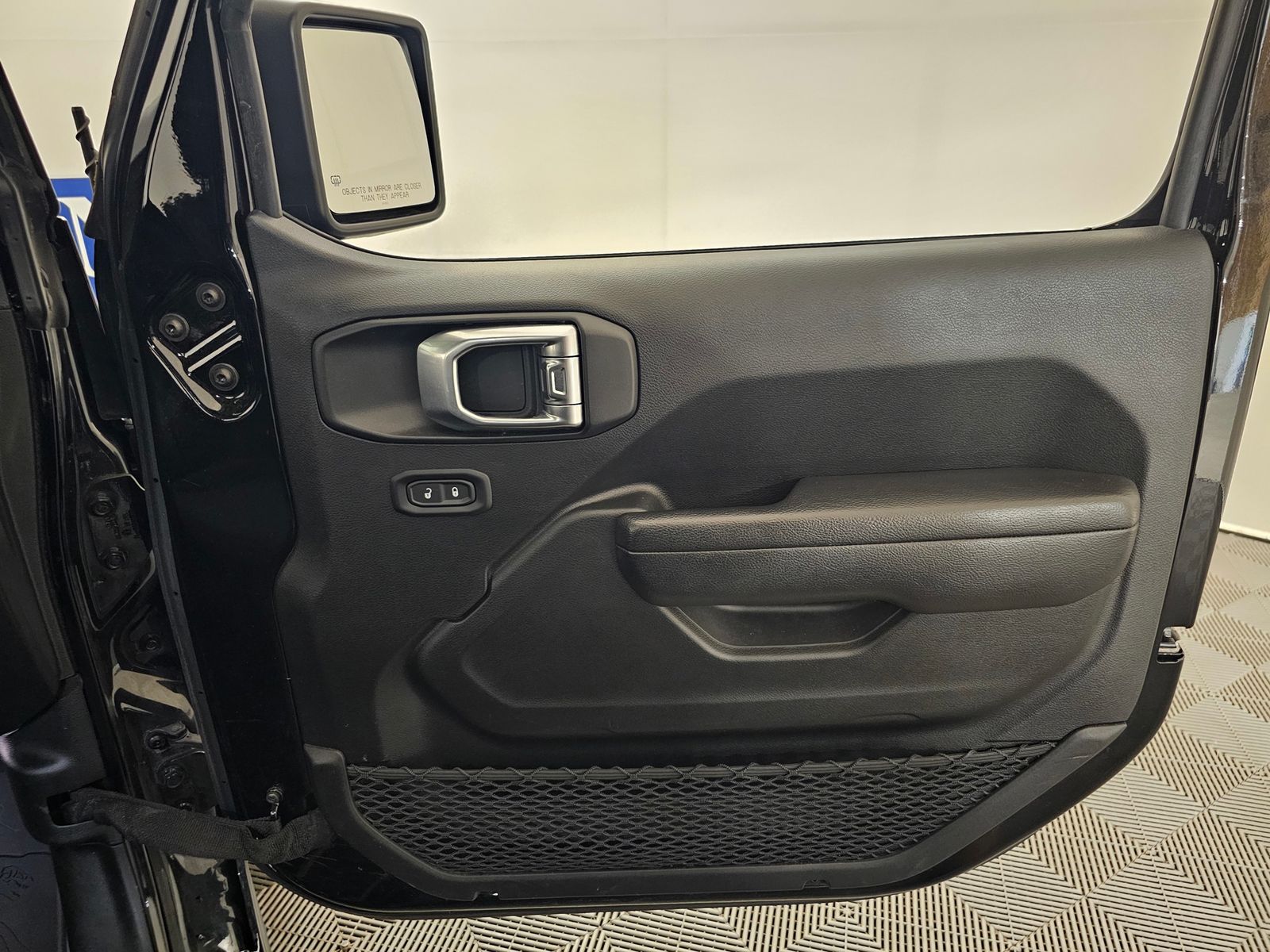 Used 2022 Jeep Gladiator - photo 30