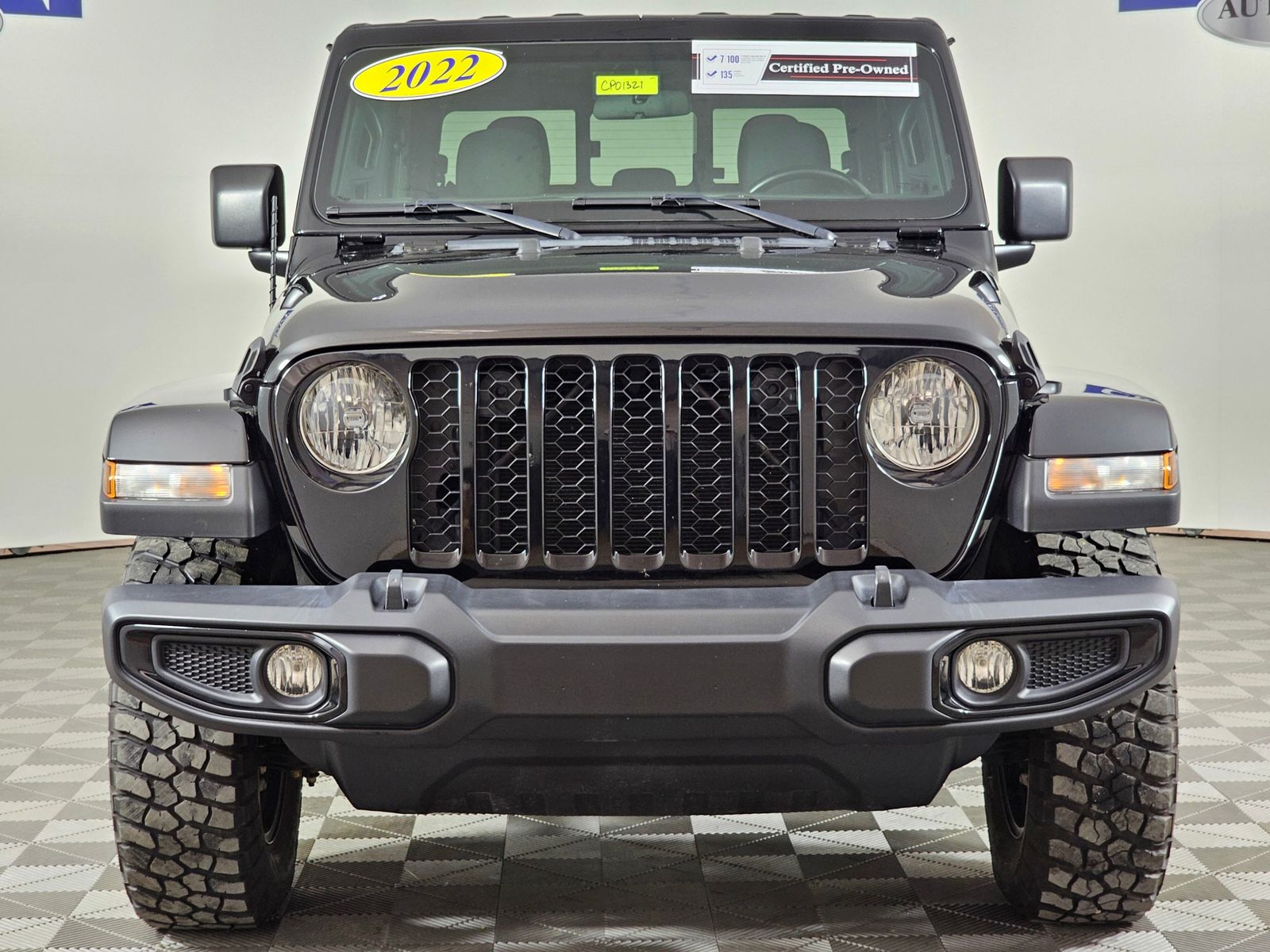 Used 2022 Jeep Gladiator - photo 38
