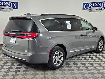 2022 Chrysler Pacifica AWD Minivan for sale #CP01398 - photo 2
