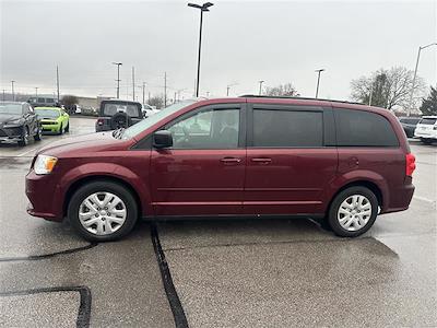 Used 2017 Dodge Grand Caravan - photo 1