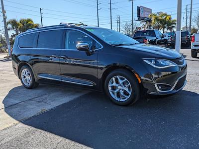Used 2020 Chrysler Pacifica Limited Minivan for sale #1067XA - photo 1