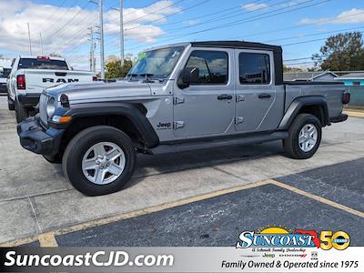 Used 2020 Jeep Gladiator - photo 1