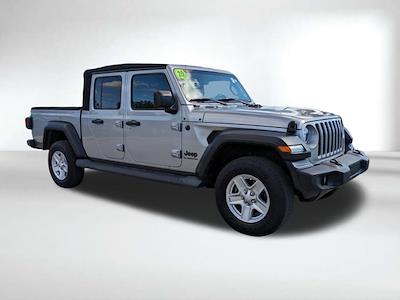 Used 2020 Jeep Gladiator - photo 1