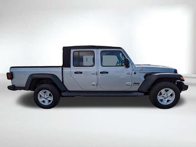 Used 2020 Jeep Gladiator - photo 1