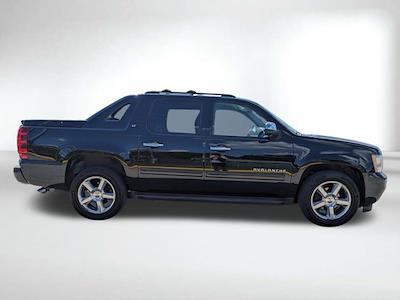 Used 2011 Chevrolet Avalanche - photo 1