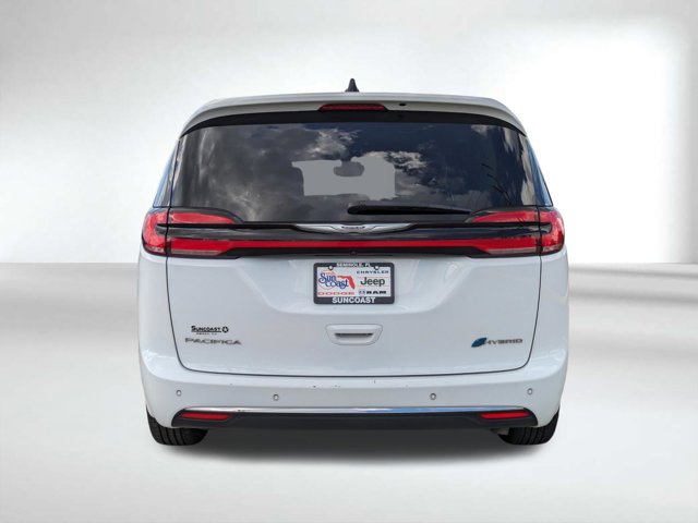 Used 2024 Chrysler Pacifica - photo 7