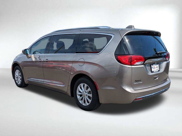 Used 2018 Chrysler Pacifica - photo 8