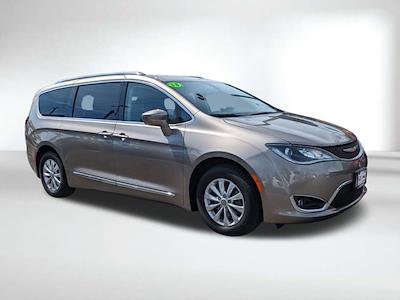 2018 Chrysler Pacifica FWD Minivan for sale #1248XB - photo 2