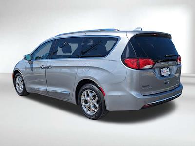 2017 Chrysler Pacifica FWD Minivan for sale #1439WH - photo 2