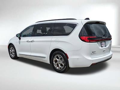 2023 Chrysler Pacifica FWD Minivan for sale #1509WI - photo 2