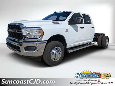 2024 Ram 3500 Crew Cab DRW 4x4 Cab Chassis for sale #24124Q - photo 1