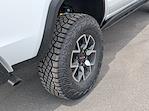 New 2025 GMC Canyon AT4 Crew Cab 4WD Pickup for sale #407000G - photo 15