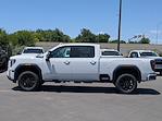 New 2025 GMC Sierra 2500 AT4 Crew Cab 4WD Pickup for sale #407043G - photo 3