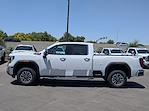 New 2025 GMC Sierra 2500 SLT Crew Cab 4WD Pickup for sale #407055G - photo 3