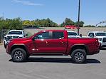 New 2025 GMC Canyon AT4 Crew Cab 4WD Pickup for sale #407065G - photo 2