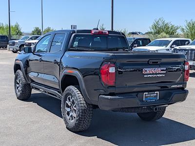 New 2025 GMC Canyon AT4 Crew Cab 4WD Pickup for sale #407112G - photo 2