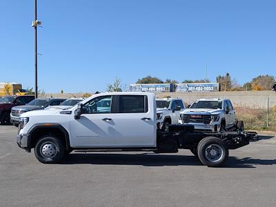 New 2026 GMC Sierra 3500 Pro Crew Cab 4WD 60 CA Cab Chassis for sale #407231G - photo 2