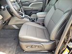 New 2025 Chevrolet Colorado ZR2 Crew Cab 4WD Pickup for sale #25C1471 - photo 8