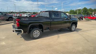 New 2025 Chevrolet Silverado 2500 LT Crew Cab 4WD Pickup for sale #25C1524 - photo 2
