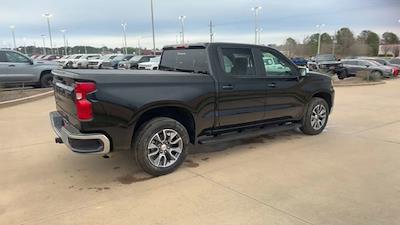 New 2025 Chevrolet Silverado 1500 LT Crew Cab Pickup for sale #25C868 - photo 2