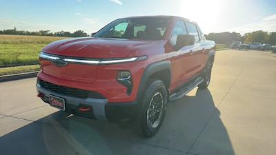 New 2026 Chevrolet Silverado EV Crew Cab 4WD Pickup for sale #26C389 - photo 1