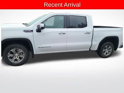 Used 2025 GMC Sierra 1500 - photo 1