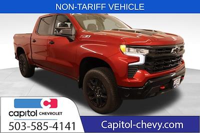 New 2025 Chevrolet Silverado 1500 LT Crew Cab 4x4 Pickup for sale #C303046 - photo 1