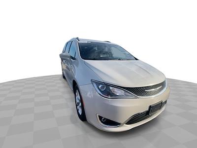 Used 2020 Chrysler Pacifica - photo 1